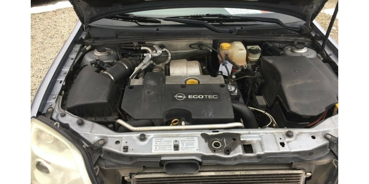 Opel Signum Elegance,KLima,AHK.Temp.ESP,Tüv 07/27! 260.000 km 2.999 &euro; Himmelkron 95502