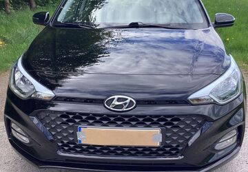 Hyundai i20 70.300 km 12.000 &euro; Kemnath 95478