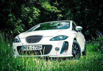 Seat Leon 169.000 km 4.900 &euro; Speinshart 92676