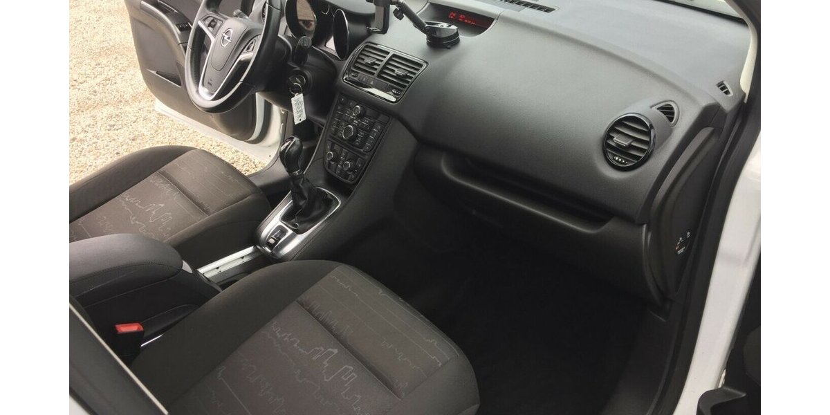 Opel Meriva Edition,Klima,Temp.,AHK.,Tüv Neu! 139.000 km 4.800 &euro; Himmelkron 95502