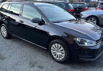 VW Golf 155.000 km 8.899 &euro; Bayreuth 95447