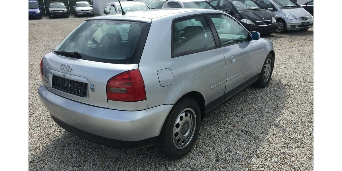 Audi A3 1.6 Ambiente! 332.000 km 650 &euro; Himmelkron 95502