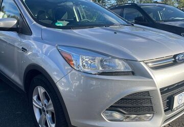 Ford Kuga 170.000 km 10.990 &euro; Eschenbach 92676