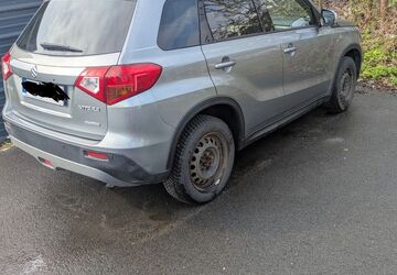 Suzuki Vitara 149.495 km 12.500 &euro; Nagel 95697