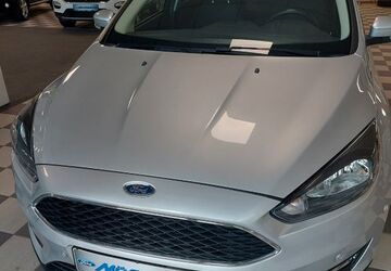 Ford Focus 73.593 km 11.995 &euro; Bayreuth 95448