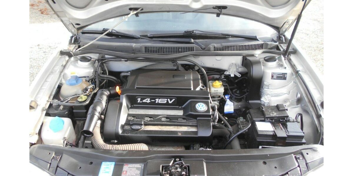 VW Golf IV Lim. ,Tüv Neu! 223.000 km 1.950 &euro; Himmelkron 95502