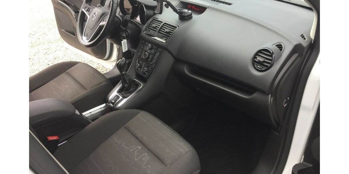 Opel Meriva Edition,Klima,Temp.,AHK.,Tüv Neu! 139.000 km 4.800 &euro; Himmelkron 95502