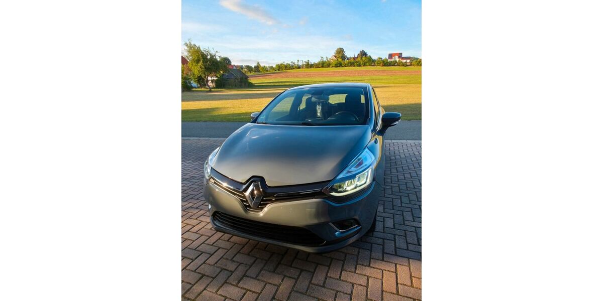 Renault Clio 89.000 km 10.299 &euro; Neudrossenfeld 95512