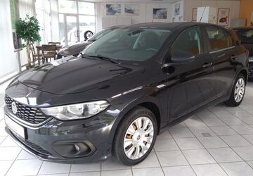 Fiat Tipo 92.500 km 7.950 &euro; Gefrees 95482