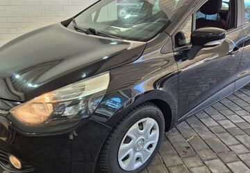 Renault Clio 136.080 km 4.790 &euro; Bad Berneck im Fichtelgebirge 95460