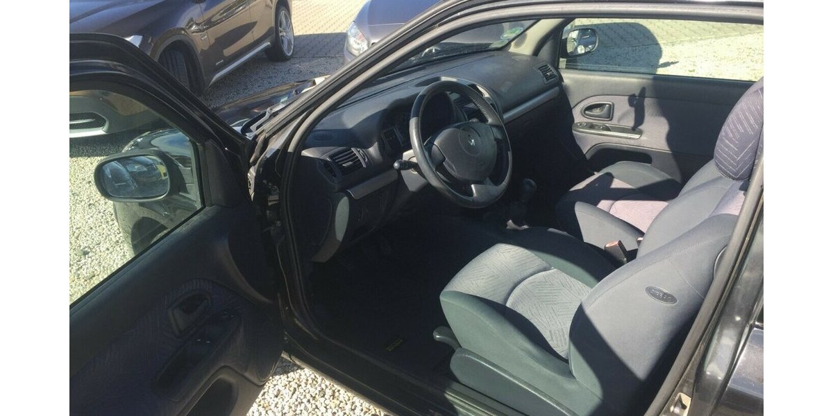 Renault Clio 1.2 16V RT,Klima Alu.,Tüv Neu! 200.000 km 2.000 &euro; Himmelkron 95502