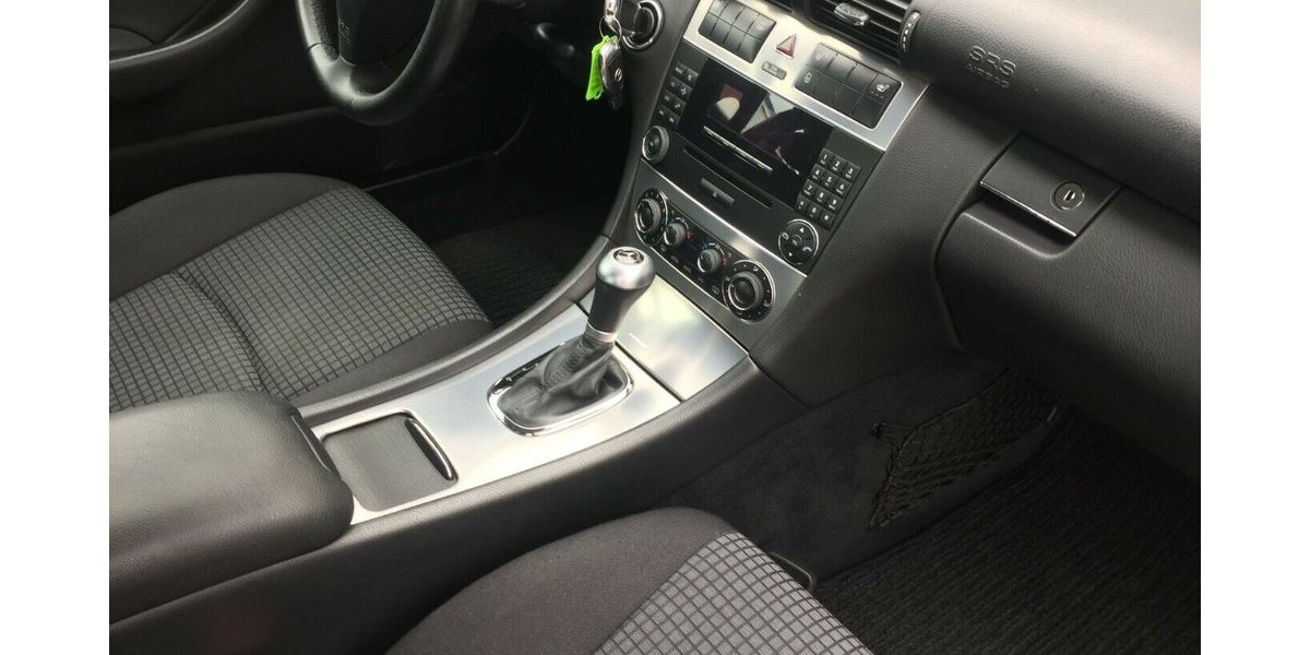 Mercedes-Benz C 180 Kompressor,Autom,Temp,Klima,gut.Zust.! 189.700 km 5.990 &euro; Himmelkron 95502