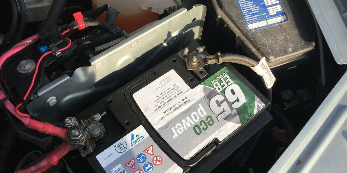 Dacia Logan MCV,Laureate 1.5 dCi,el.Fh,AHK,Tüv Neu! 174.000 km 4.200 &euro; Himmelkron 95502