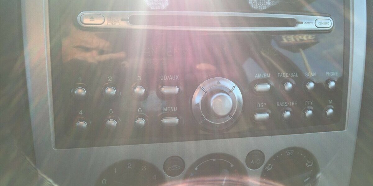 Ford Focus Trend,Klima,ESP, Tüv 01/28 ! 191.000 km 2.800 &euro; Himmelkron 95502