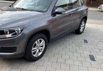 VW Tiguan 68.000 km 11.499 &euro; Bayreuth 95447