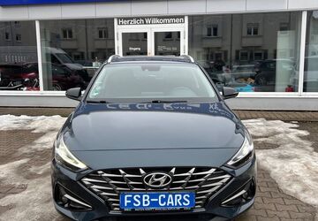 Hyundai i30 11.400 km 21.950 &euro; Heinersreuth 95500