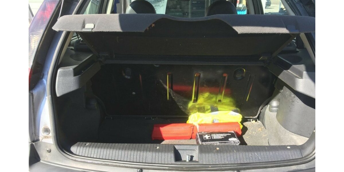 Opel Corsa 172.000 km 990 &euro; Himmelkron 95502