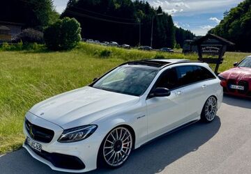 Mercedes-Benz C 63 AMG 116.006 km 41.000 &euro; Bayreuth 95448