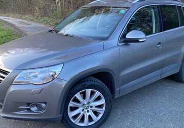 VW Tiguan 232.500 km 5.900 &euro; Gössweinstein 91327