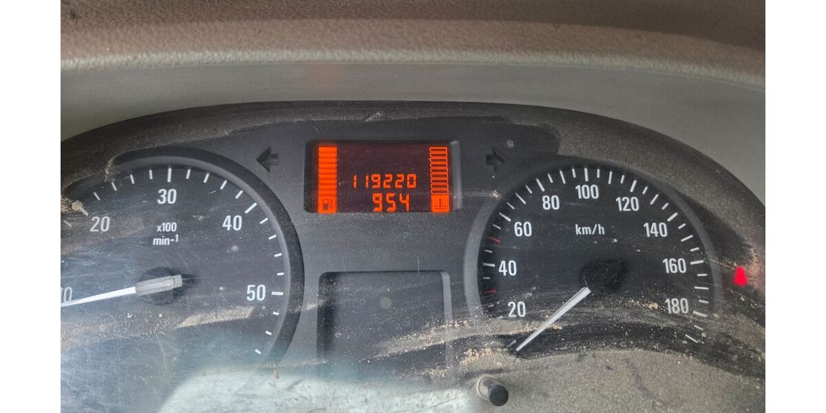 Opel Movano 114.000 km 2.199 &euro; Bayreuth 95447