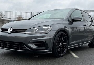 VW Golf 43.330 km 31.999 &euro; Bayreuth 95448