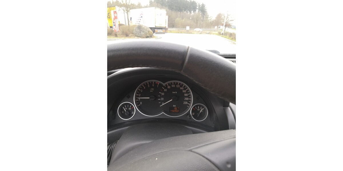 Opel Corsa C 147.000 km 1.100 &euro; Haag 95473
