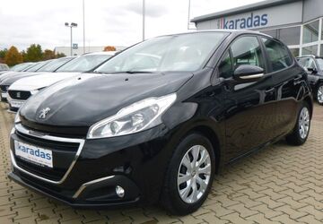 Peugeot 208 99.100 km 9.300 &euro; Bayreuth 95448