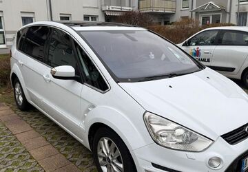 Ford S-Max 208.000 km 6.300 &euro; Bayreuth 95447