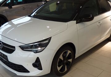 Opel Corsa 10.600 km 21.900 &euro; Ahorntal 95491