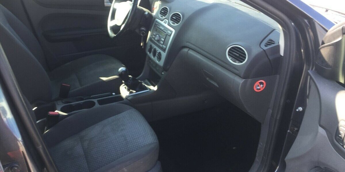 Ford Focus Trend,Klima,Temp.Tüv 02/28! 370.000 km 1.800 &euro; Himmelkron 95502