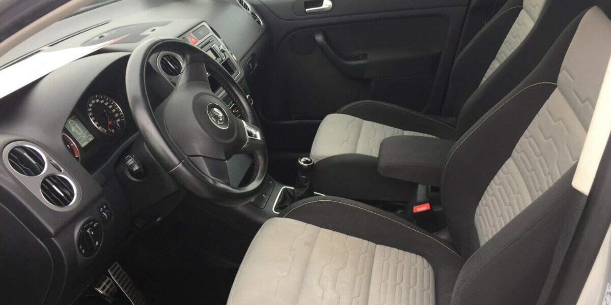 VW Golf Plus Cross ,Klimaaut.,Alu,Temp.,Sitzheiz.,Tüv 185.000 km 5.200 &euro; Himmelkron 95502