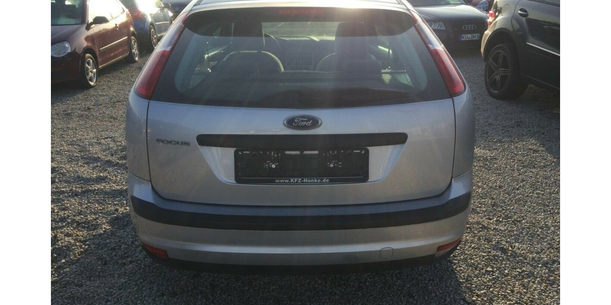 Ford Focus Trend,Klima,ESP, Tüv 01/28 ! 191.000 km 2.800 &euro; Himmelkron 95502