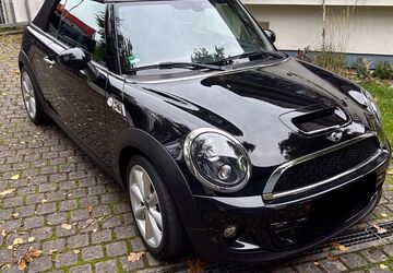 Mini Cooper S Cabrio 69.000 km 15.900 &euro; Kulmbach 95326
