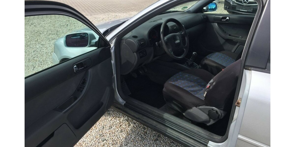 Audi A3 1.6 Ambiente! 332.000 km 650 &euro; Himmelkron 95502