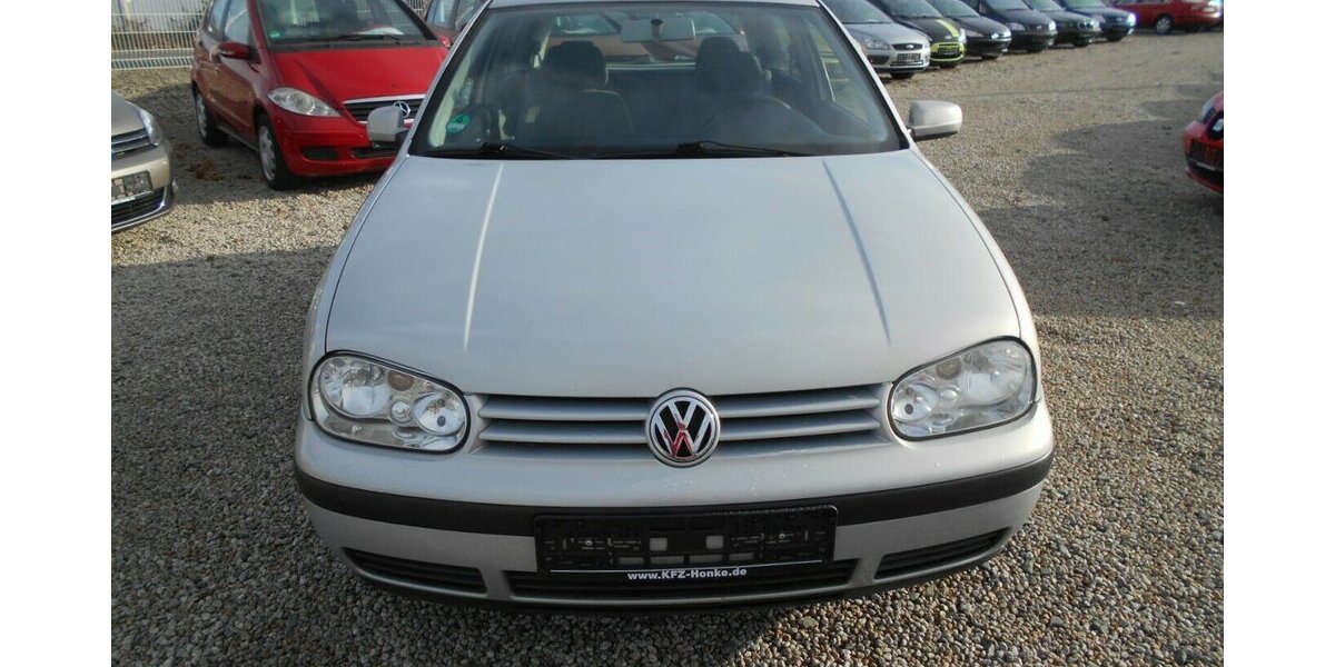 VW Golf IV Lim. ,Tüv Neu! 223.000 km 1.950 &euro; Himmelkron 95502