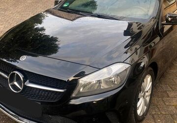 Mercedes-Benz A 180 68.422 km 17.500 &euro; Pottenstein 91278