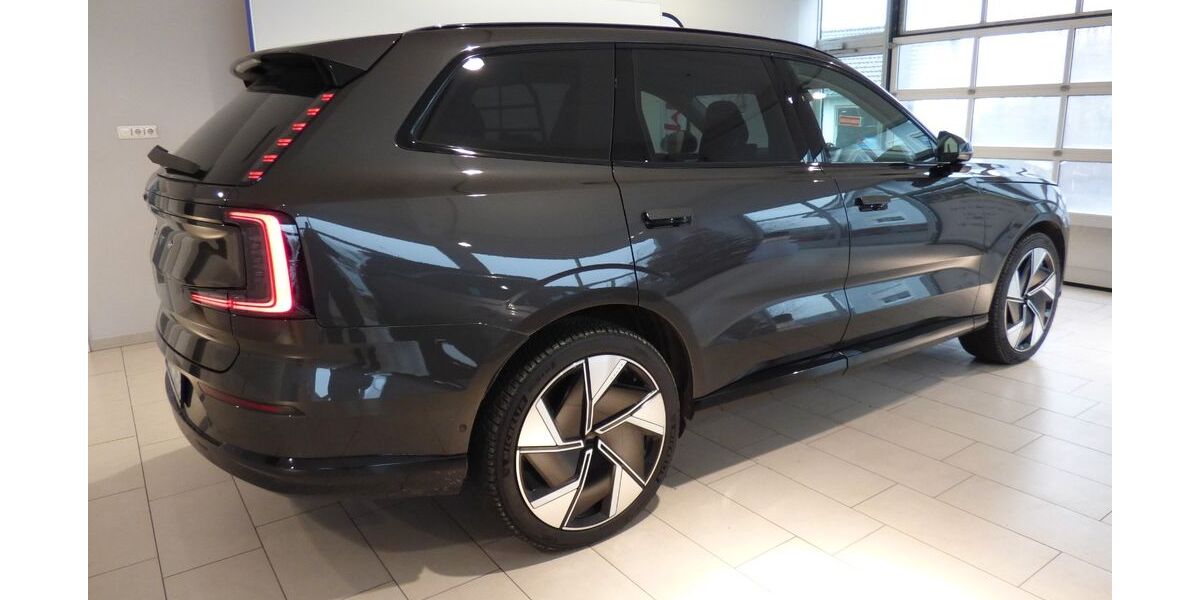 Volvo EX90 5.500 km 88.999 &euro; Ahorntal 95491