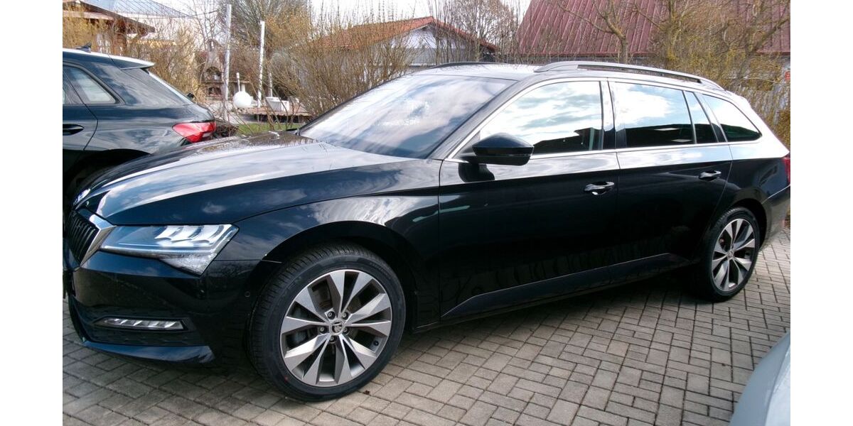 Skoda Superb 44.780 km 28.977 &euro; Michelfeld 91275
