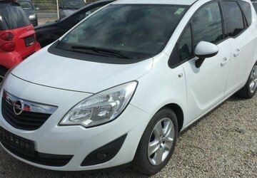 Opel Meriva Edition,Klima,Temp.,AHK.,Tüv Neu! 139.000 km 4.800 &euro; Himmelkron 95502