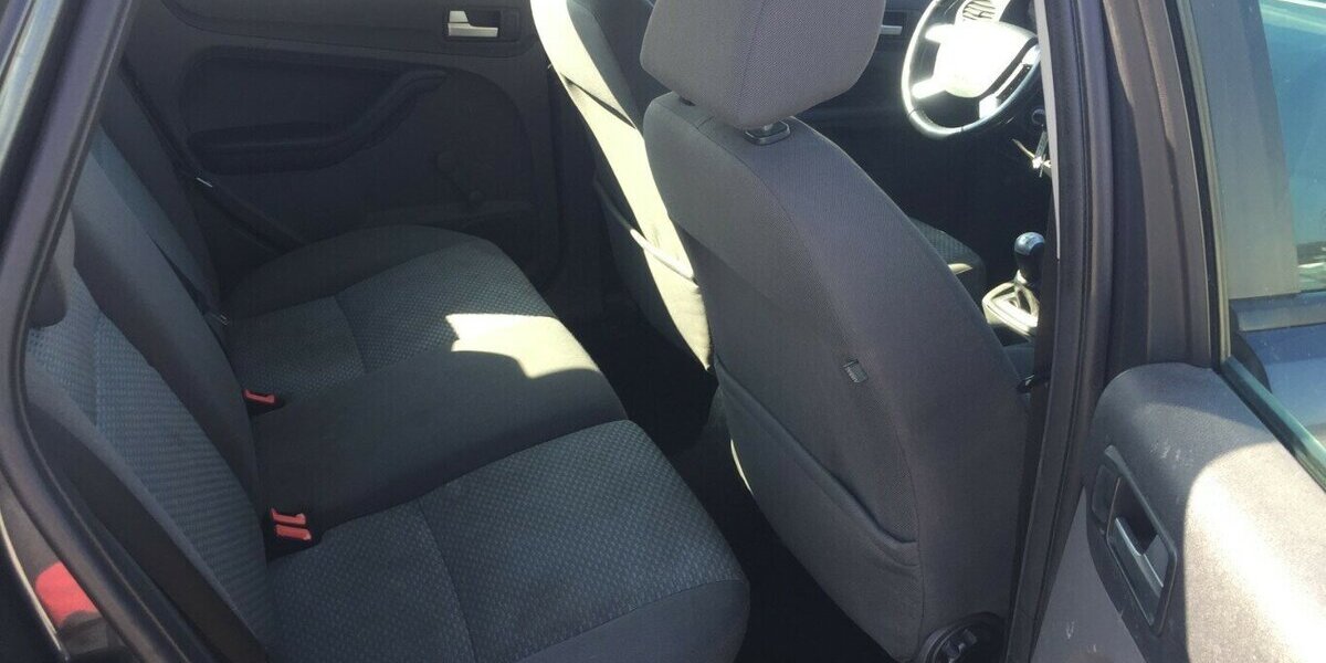 Ford Focus Trend,Klima,Temp.Tüv 02/28! 370.000 km 1.800 &euro; Himmelkron 95502