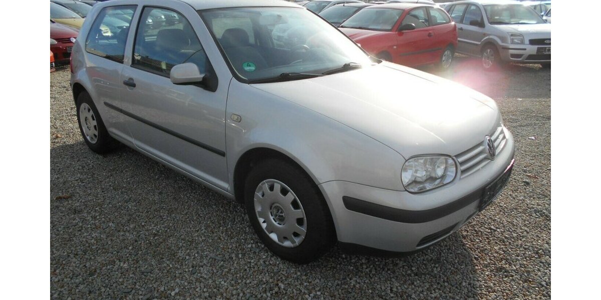 VW Golf IV Lim. ,Tüv Neu! 223.000 km 1.950 &euro; Himmelkron 95502