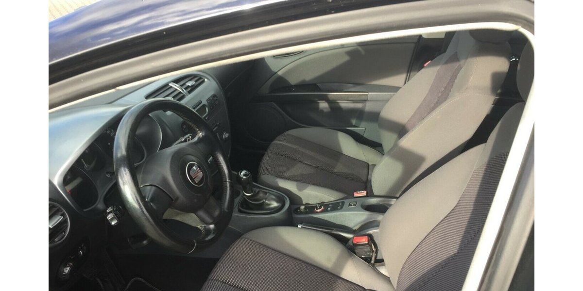 Seat Leon Style,Sitzheiz,Klima,Temp.usw. ! 198.000 km 3.400 &euro; Himmelkron 95502