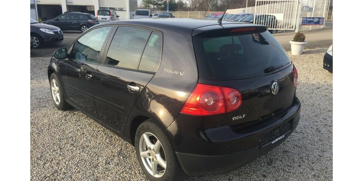 VW Golf Tour Edition,el.SD..Klima,Sitzheiz.,Tüv Neu! 200.000 km 3.200 &euro; Himmelkron 95502