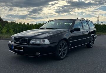 Volvo V70 496.000 km 7.777 &euro; Bayreuth 95445