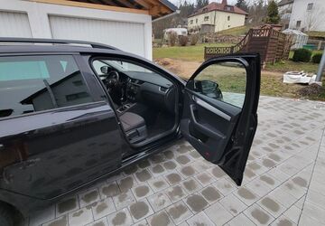 Skoda Octavia 215.000 km 7.200 &euro; Tröstau 95709