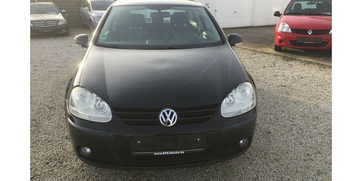 VW Golf Trendline, Klima,el.Fh. 2 Hd.,Tüv 03/28! 200.000 km 2.600 &euro; Himmelkron 95502