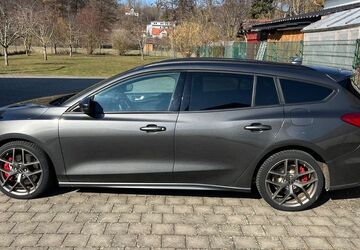 Ford Focus 84.000 km 19.500 &euro; Weismain 96260