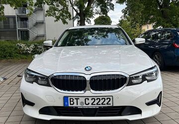 BMW 318 99.000 km 21.999 &euro; Bayreuth 95448