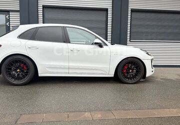 Porsche Macan 145.000 km 33.100 &euro; Kulmbach 95326