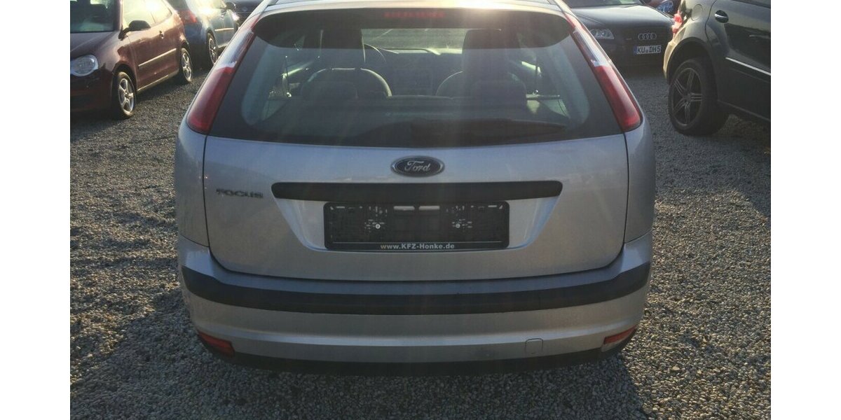 Ford Focus Trend,Klima,ESP, Tüv 01/28 ! 191.000 km 2.800 &euro; Himmelkron 95502